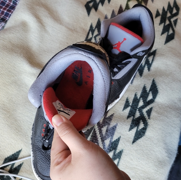 Jordan 3 Retro Black Cement - Picture 5 of 6